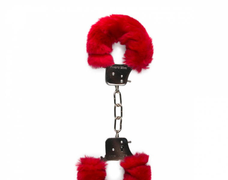     EASYTOYS FURRY HANDCUFFS RED